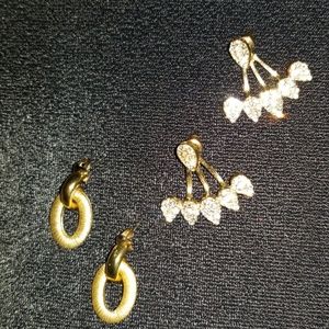 Lot of 2 sets of earrings